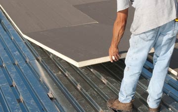 benefits of insulating Frolesworth flat roofing
